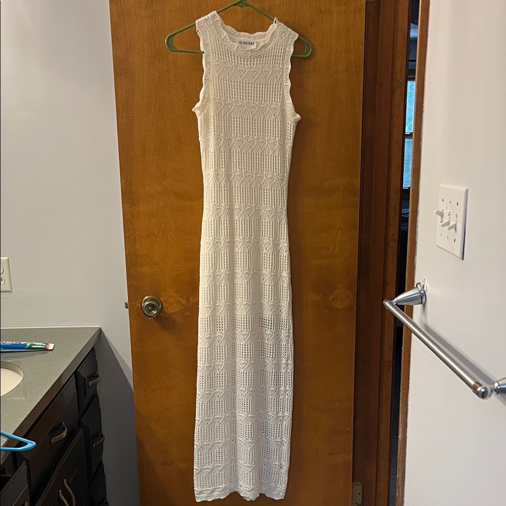 Olive & Oak White Crochet Maxi Dress